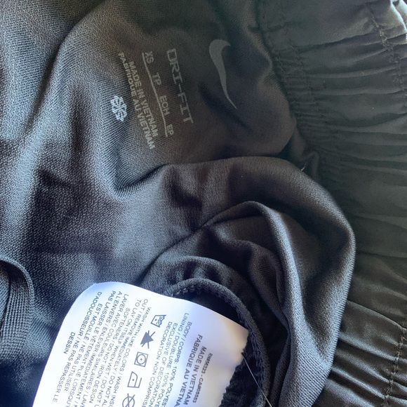 Nike Women's Tempo Running Shorts - Picture 4 of 4